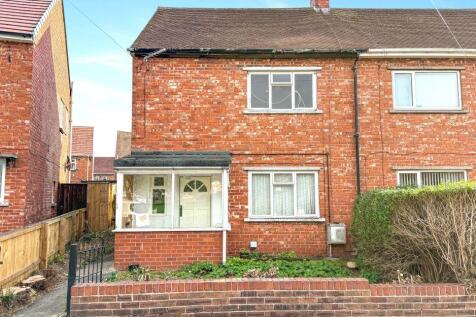 2 bedroom semi-detached house for sale