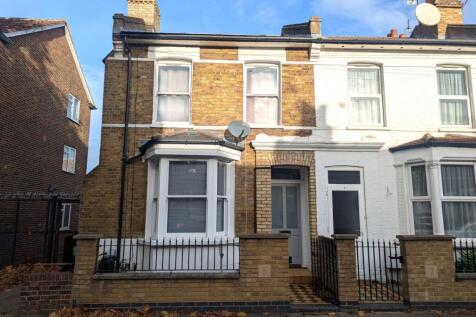 5 Howden Street, Peckham Rye, SE15 4LB 3 bed end of terrace house for sale
