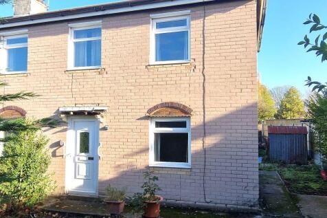 13 Ainsworth Road, Weaverham... 3 bed semi