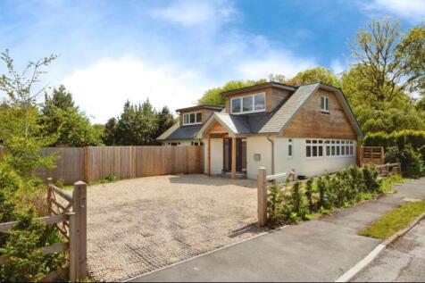 Hackwood, Robertsbridge, TN32 5 bed detached house for sale
