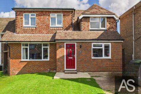 Battle Gates, Battle, TN33 4 bed detached house for sale