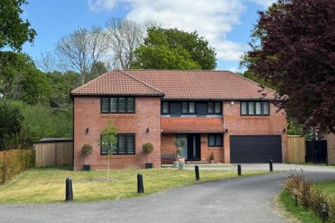 5 bedroom house for sale