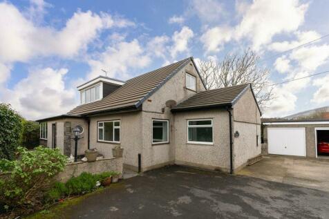 4 bedroom detached bungalow for sale