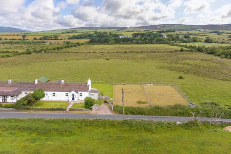 3 bedroom semi-detached bungalow for sale