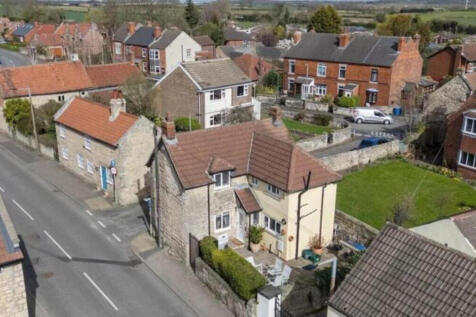 2 bedroom detached house for sale