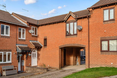 1 bedroom end of terrace house for sale