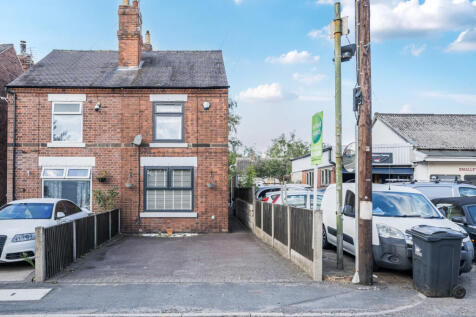 2 bedroom semi-detached house for sale