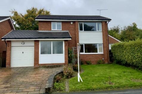 Ideal Investment Opportunity on CEDAR... 4 bed detached house for sale