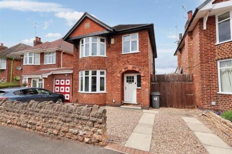 Marshall Drive, Bramcote 3 bed detached house for sale