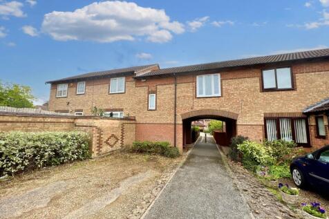 Hexham Gardens, Bletchley, MK3 1 bed maisonette for sale