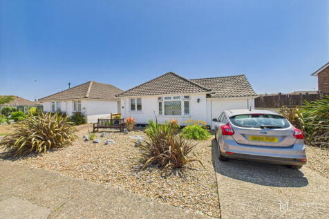 Eastbourne Road, Pevensey BN24 2 bed detached bungalow for sale