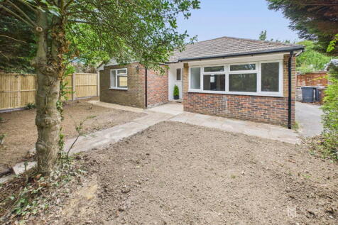 Peelings Lane, Pevensey BN24 2 bed detached bungalow for sale
