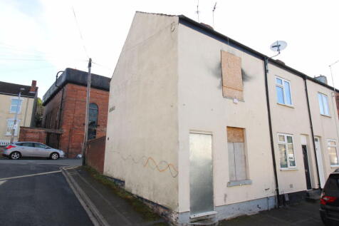 High Street, Gainsborough DN21 1 bed end of terrace house for sale