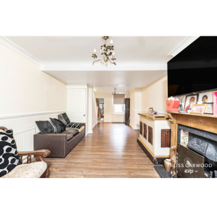 2 bedroom terraced house for sale