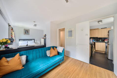 Cooks Road, London SE17 Studio for sale