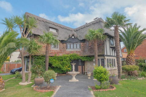Canterbury Road, Margate CT9 6 bed detached house for sale