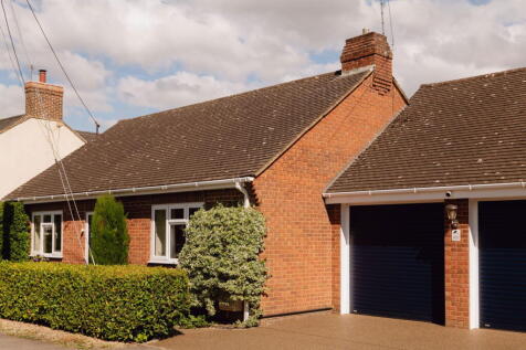 Belle Vue, Aylesbury HP17 4 bed detached house for sale
