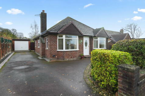 3 bedroom detached bungalow for sale