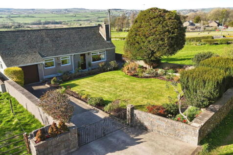Overend Road, Cockermouth CA13 3 bed detached bungalow for sale