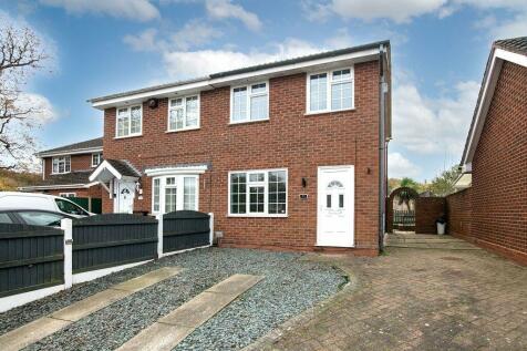 2 bedroom semi-detached house for sale