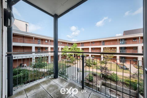 Queensway, Leamington Spa CV31 2 bed retirement property for sale