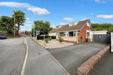 2 bedroom semi-detached house for sale