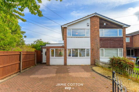 2 bedroom semi-detached house for sale