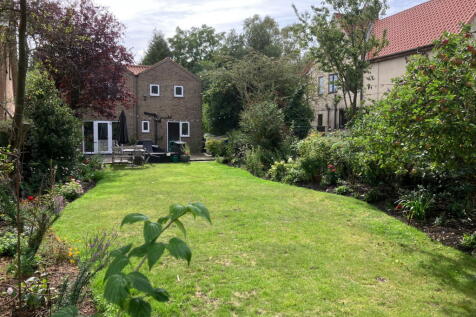 Highgate, Beverley HU17 4 bed detached house for sale