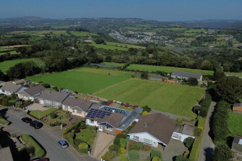 Broad Park Road, Yelverton PL20 4 bed detached bungalow for sale