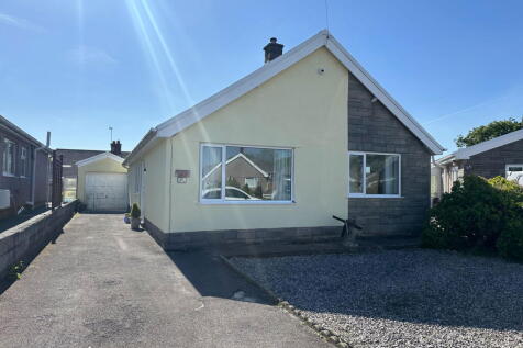 Summerland Park, Swansea SA2 3 bed detached bungalow for sale
