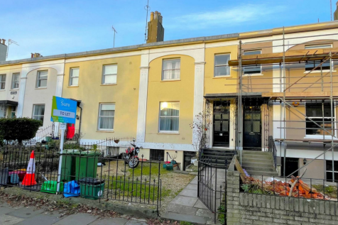 Bath Road, Cheltenham GL53 7 bed terraced house for sale