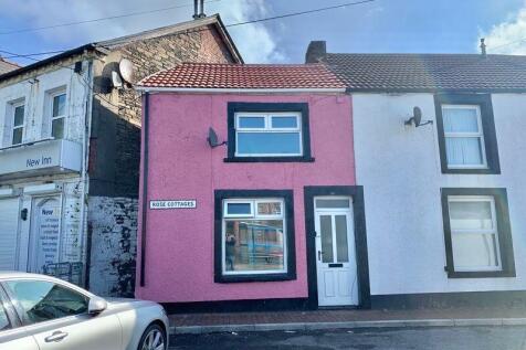 Neath SA11 1 bed end of terrace house for sale