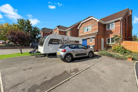 Cheviot Close, Trowbridge BA14 4 bed detached house for sale