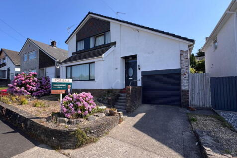Portreeve Close, Pontyclun CF72 5 bed detached house for sale