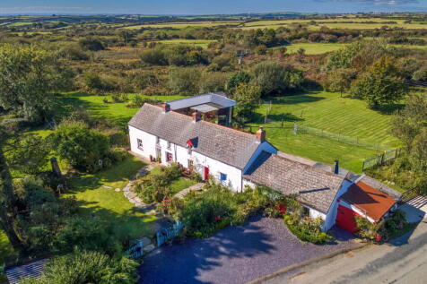 Clynderwen SA66 6 bed detached house for sale
