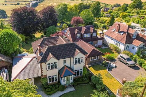 Glamorgan Road, Catherington 3 bed detached house for sale