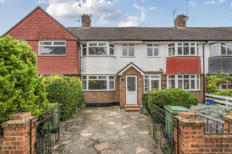 Ansell Grove, Surrey SM5 3 bed terraced house for sale