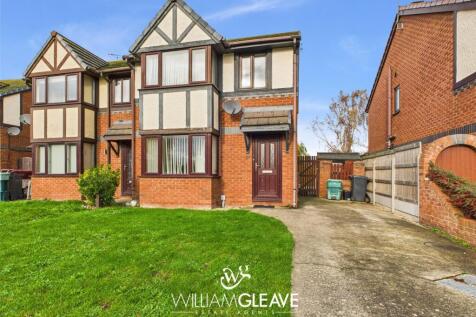 3 bedroom semi-detached house for sale