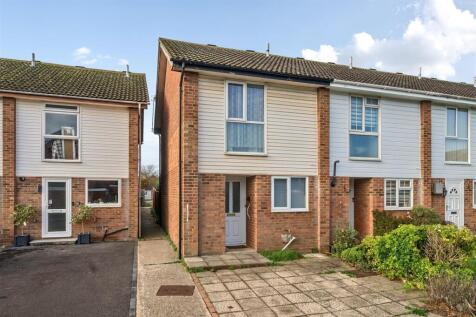 Markfield, Bognor Regis 2 bed terraced house for sale