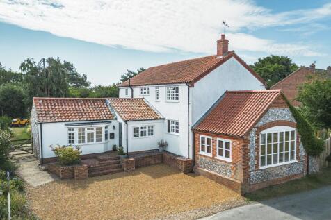 Roughton 4 bed farm house for sale