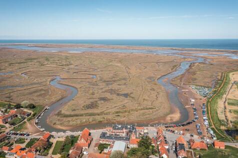 Blakeney 3 bed cottage for sale