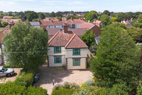 Blakeney 3 bed character property for sale