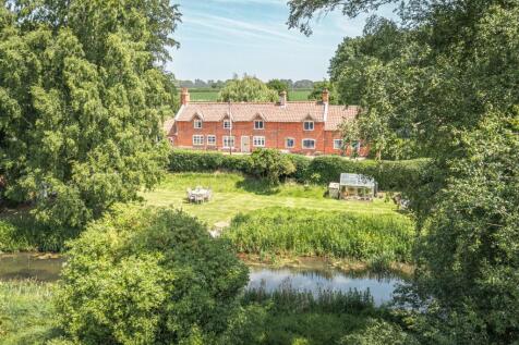 Ingworth 2 bed cottage for sale