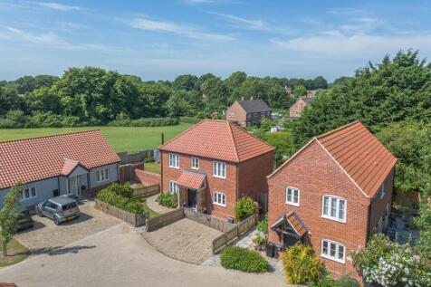 Canon Marcon Way, Edgefield, NR24 3 bed detached house for sale
