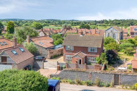 The Fairstead, Cley, NR25 3 bed detached house for sale