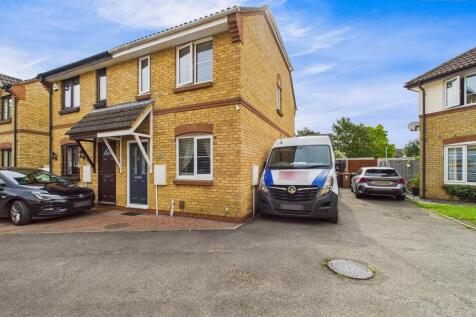 2 bedroom semi-detached house for sale
