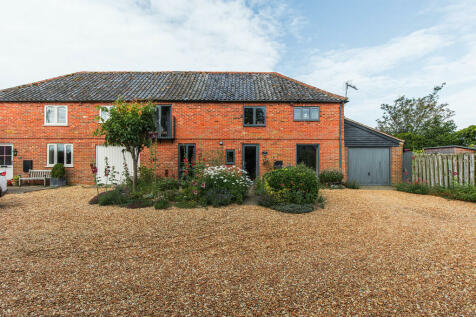 3 bedroom barn conversion for sale