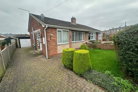 2 bedroom semi-detached bungalow for sale