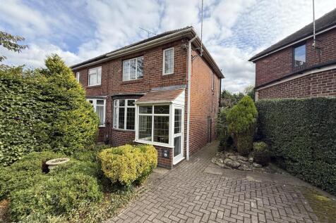 2 bedroom semi-detached house for sale
