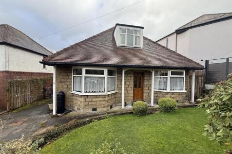 4 bedroom detached bungalow for sale